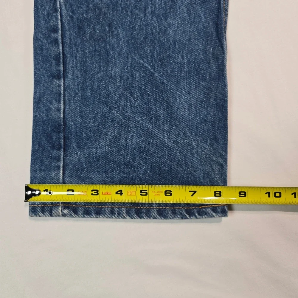 Vintage Levis 505 Mens Straight Leg Jeans Medium Wash Blue Denim 37x32‎ Zip Fly